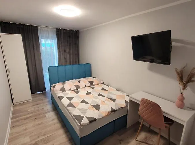 בית אירוח E&j *