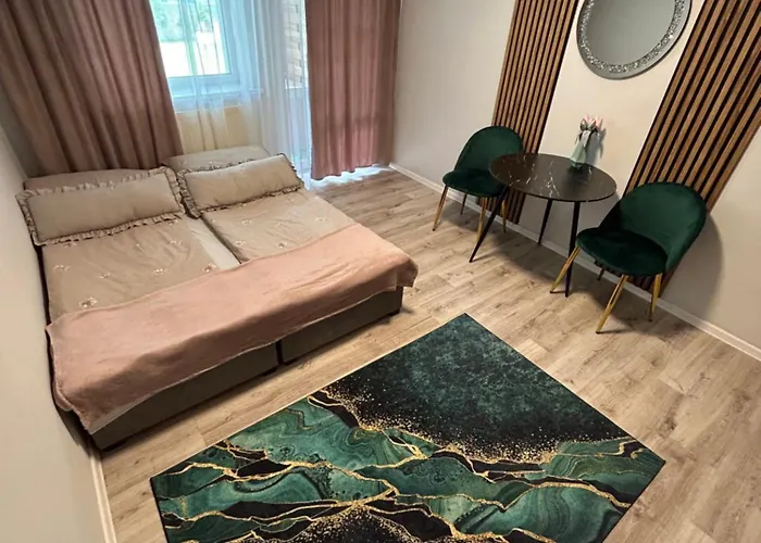 E&j מידזיזדרויה